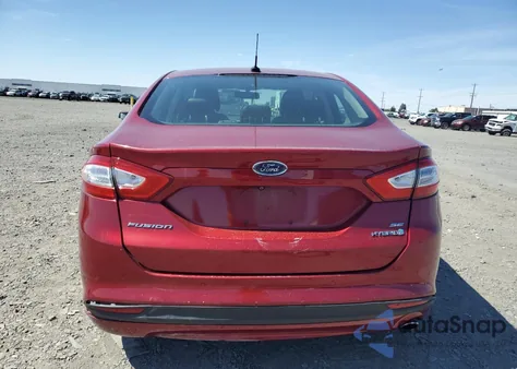 2015 Ford Fusion Se Hybrid z USA, uszkodzony, nr VIN 3FA6P0LU1FR128976
